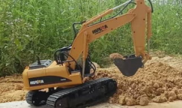 挖掘机的视频,高效施工的钢铁巨兽风采